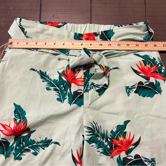 NWOT Mango floral wide leg pants in green boho leaf flower print size large - Picture 15 of 16